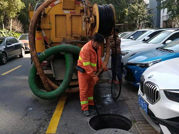 西昌排污管道清淤